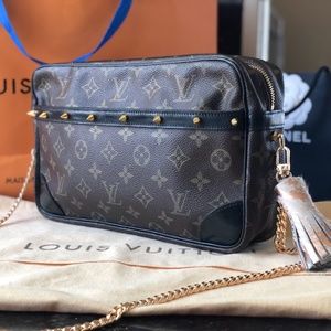 ✨🍒AUTHENTIC LOUIS VUITTON COMPIEGNE 28✨🍒